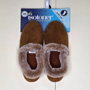 Isotoner Memory Foam Slippers Cognac Size Small